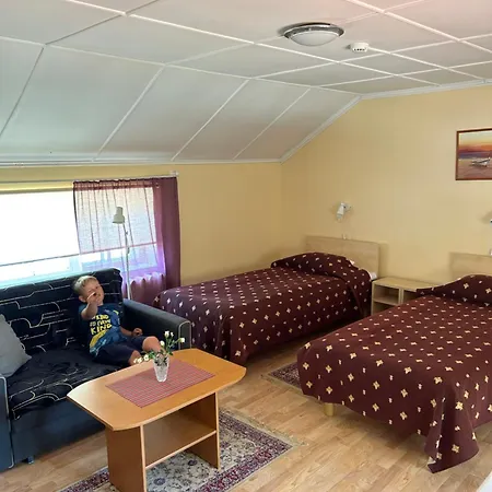 ベッド・アンド・ブレックファスト Majutus Vanalinnas クレサーレ