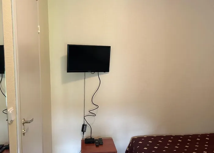 Couette-café Majutus Vanalinnas 3*