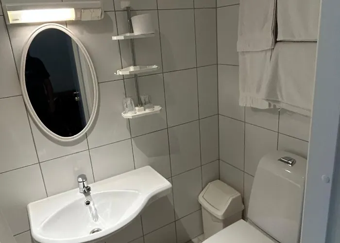 Majutus Vanalinnas 3* Kuressaare