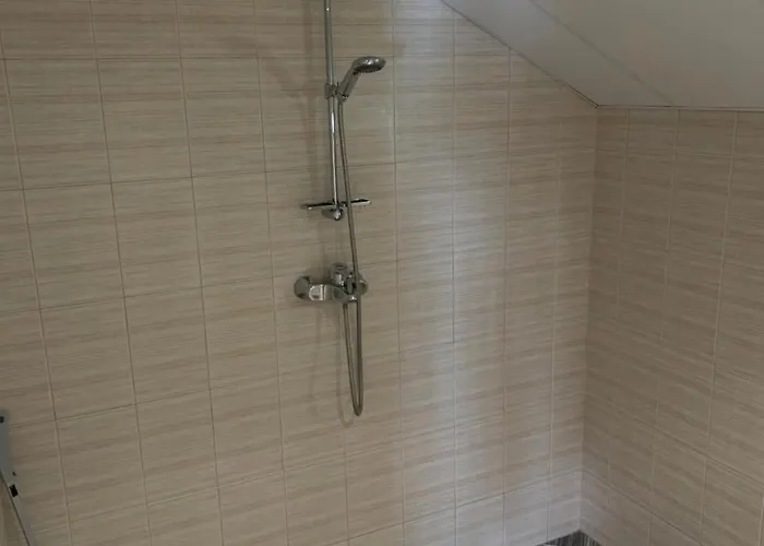 Majutus Vanalinnas Couette-café